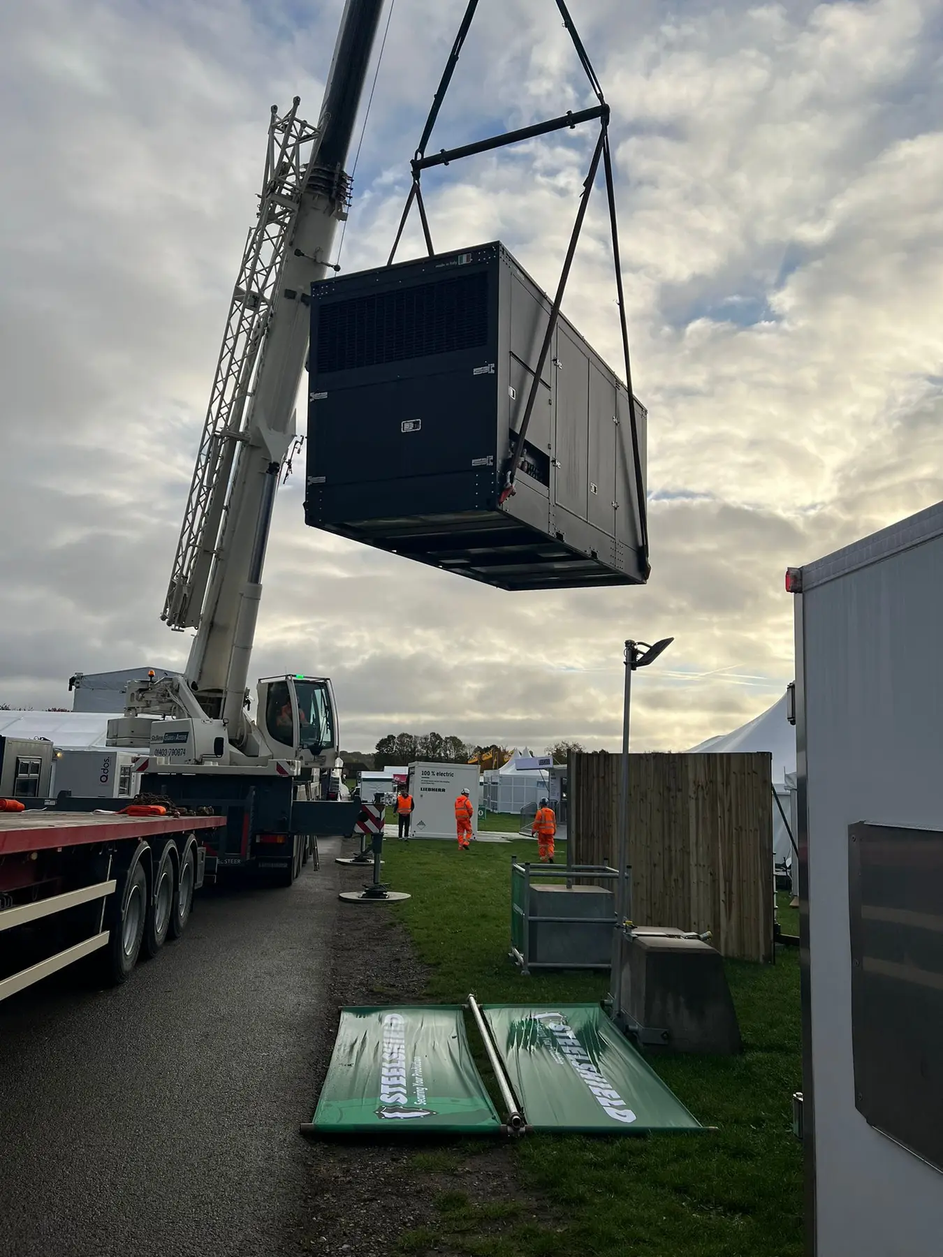 500 logistics the showmans show hiab crane 500 logistics the showmans show hiab crane